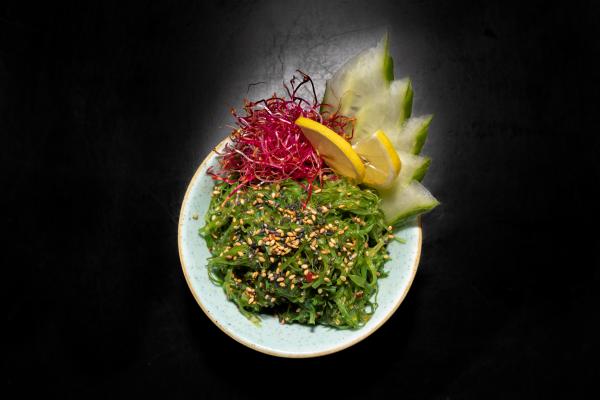 Asian Wakame Salad (v)