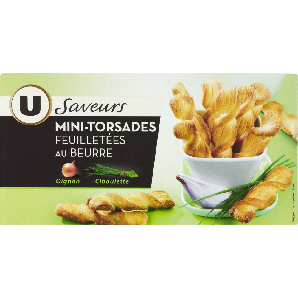 Mini puff pastry with onion and chives U flavors